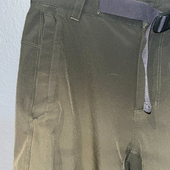 Vintage THE NORTH FACE Men's Cargo Shorts - Army Green Ombre / Fading - Size 30 - Picture 5 of 14
